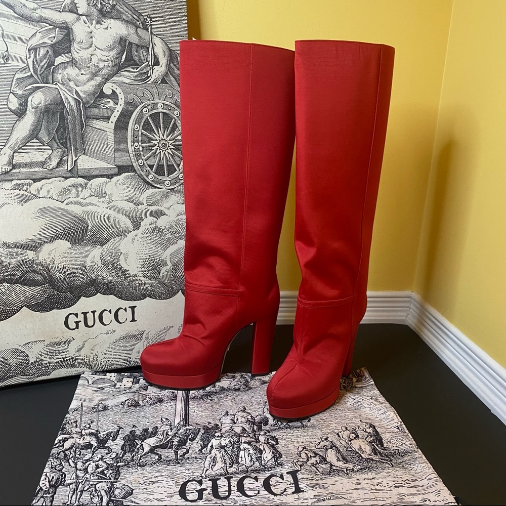 GUCCI Larius Red Heron High Knee Boots